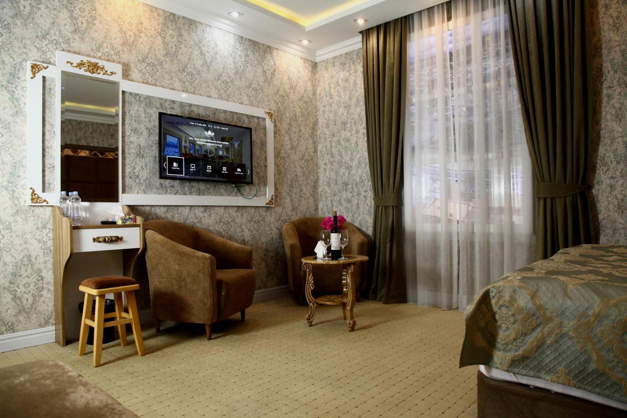 טביליסי Aqua Hotel מראה חיצוני תמונה