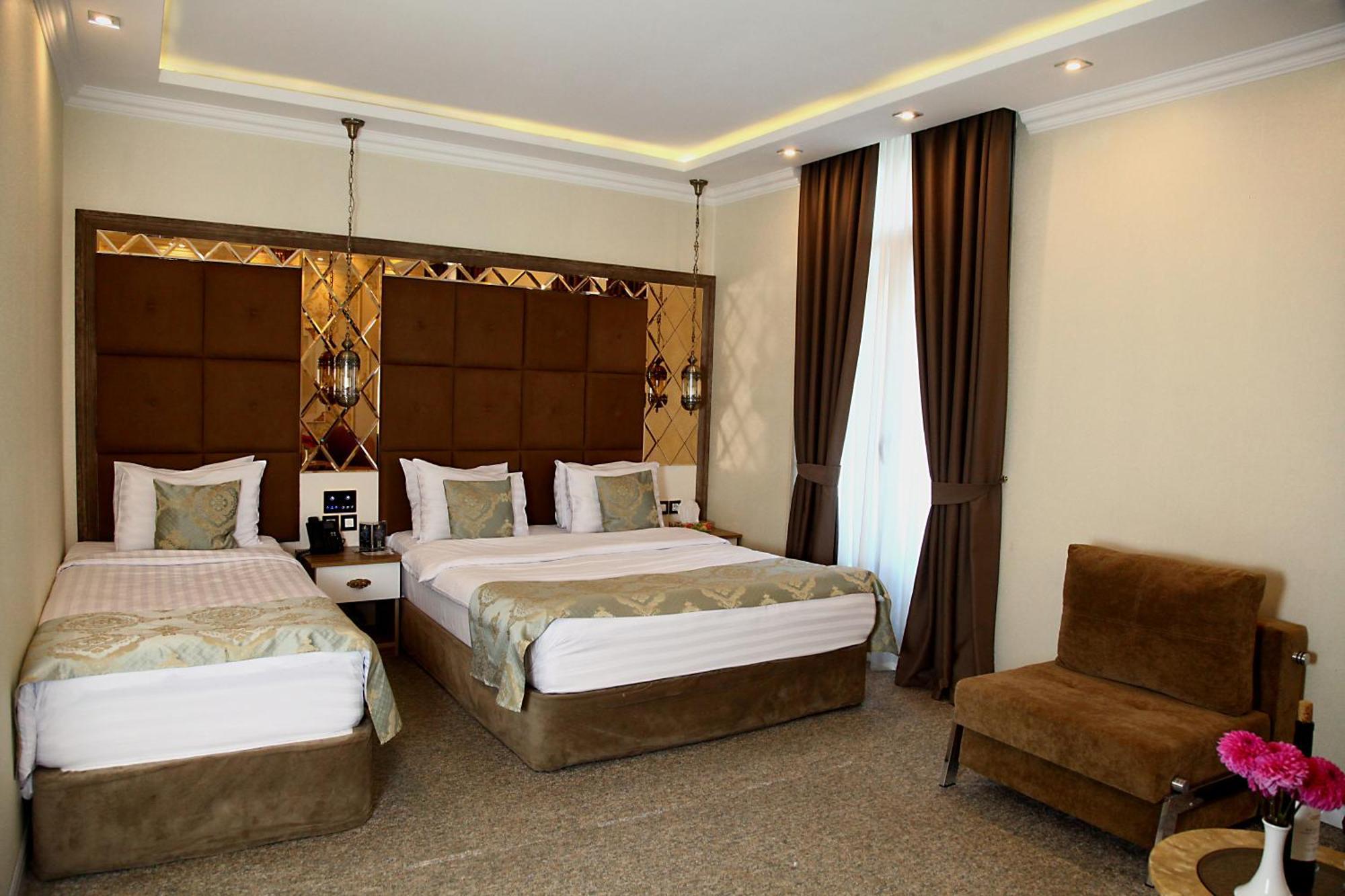 טביליסי Aqua Hotel מראה חיצוני תמונה